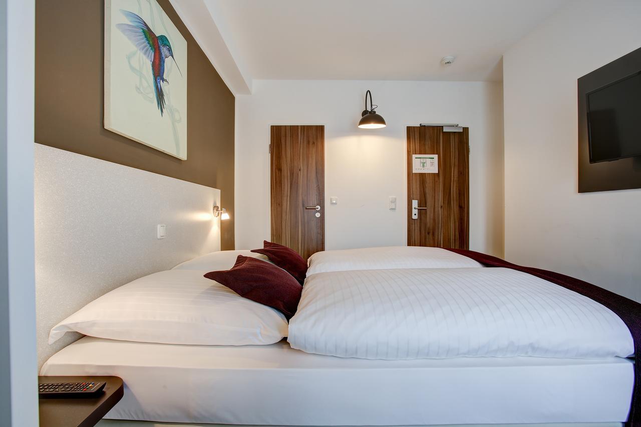 Hotel West Hamburgo Exterior foto